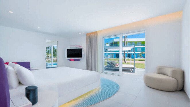 Sunrise Swim Up Master Suite